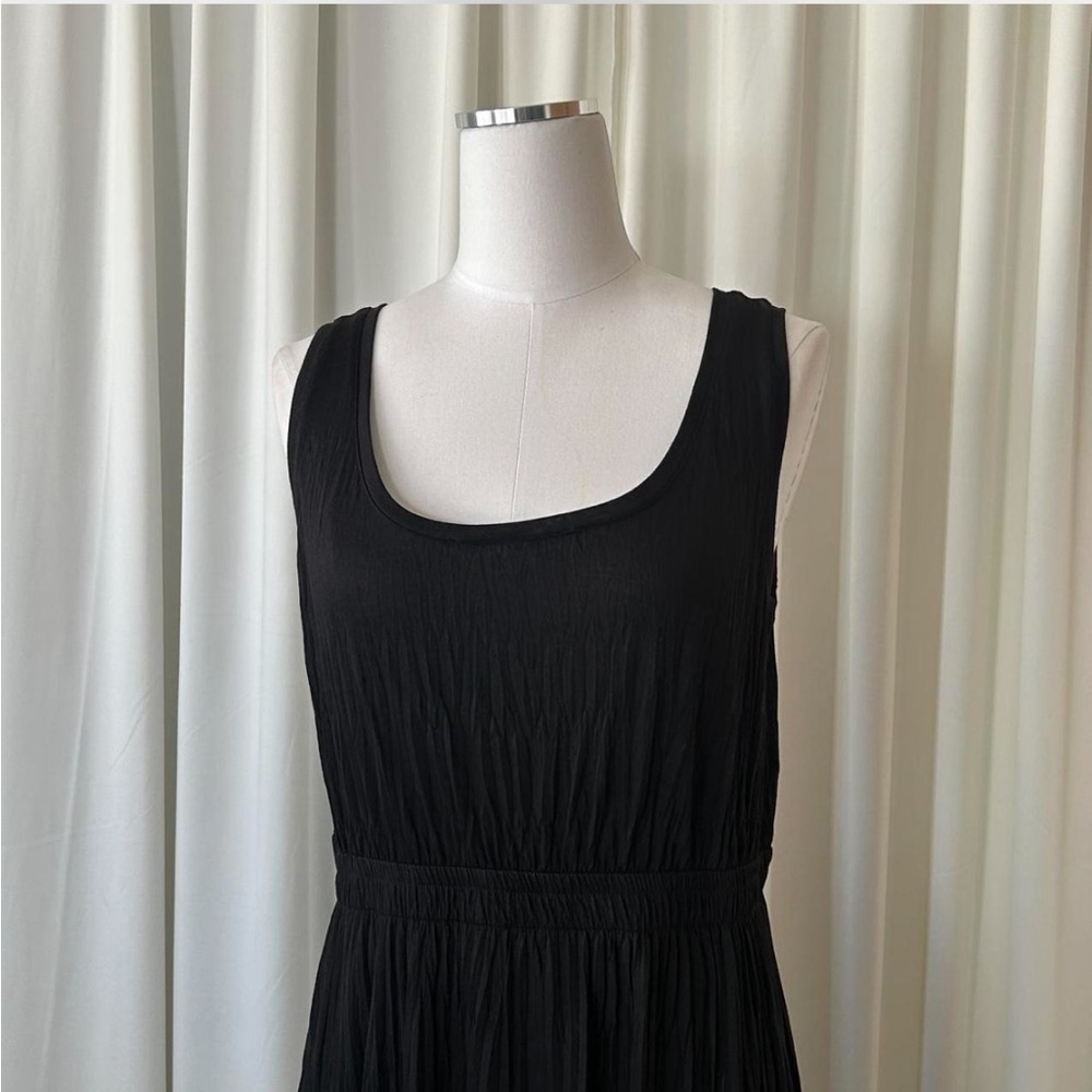 Vince Black Pleated Scoop Neck Tank Dress size Large. - Picture 5 of 8